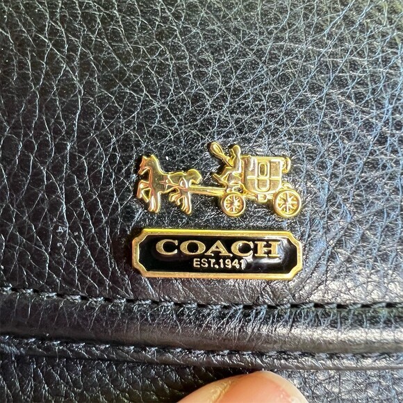 VINTAGE COACH Black Leather Trifold Wallet w Gold Logo Accent AUTHENTIC - Picture 10 of 10